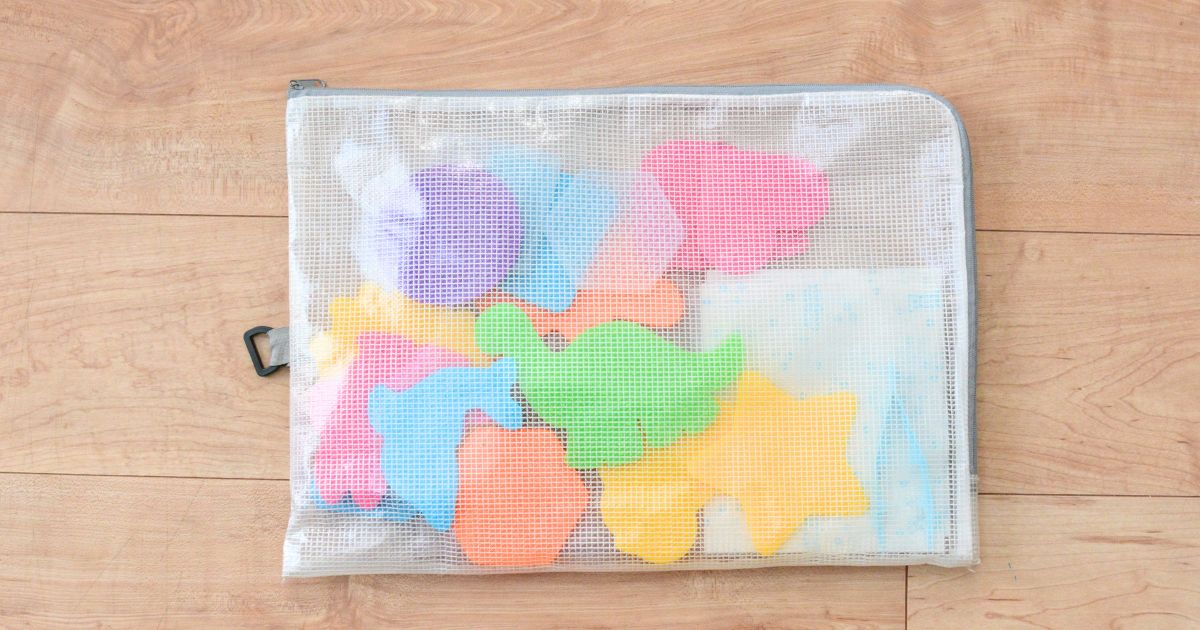 型・シート・ピンセットを一つにまとめる