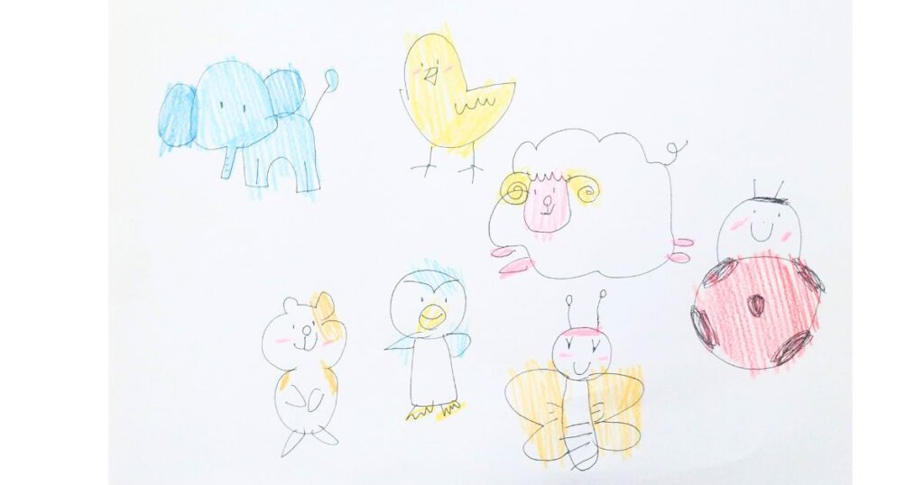 子どもが描いた動物のイラスト
